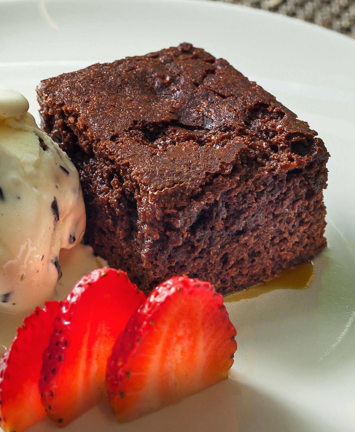 Sites Hotel 메딜린 외부 사진 A chocolate pudding